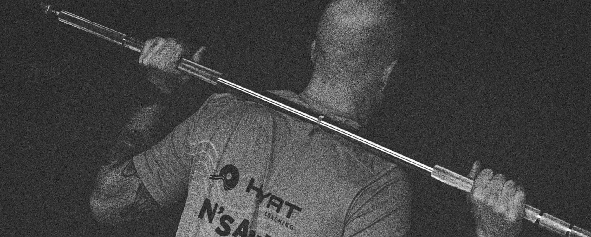 HYTX-atleet tijdens een krachttraining met de barbell in Antwerpen